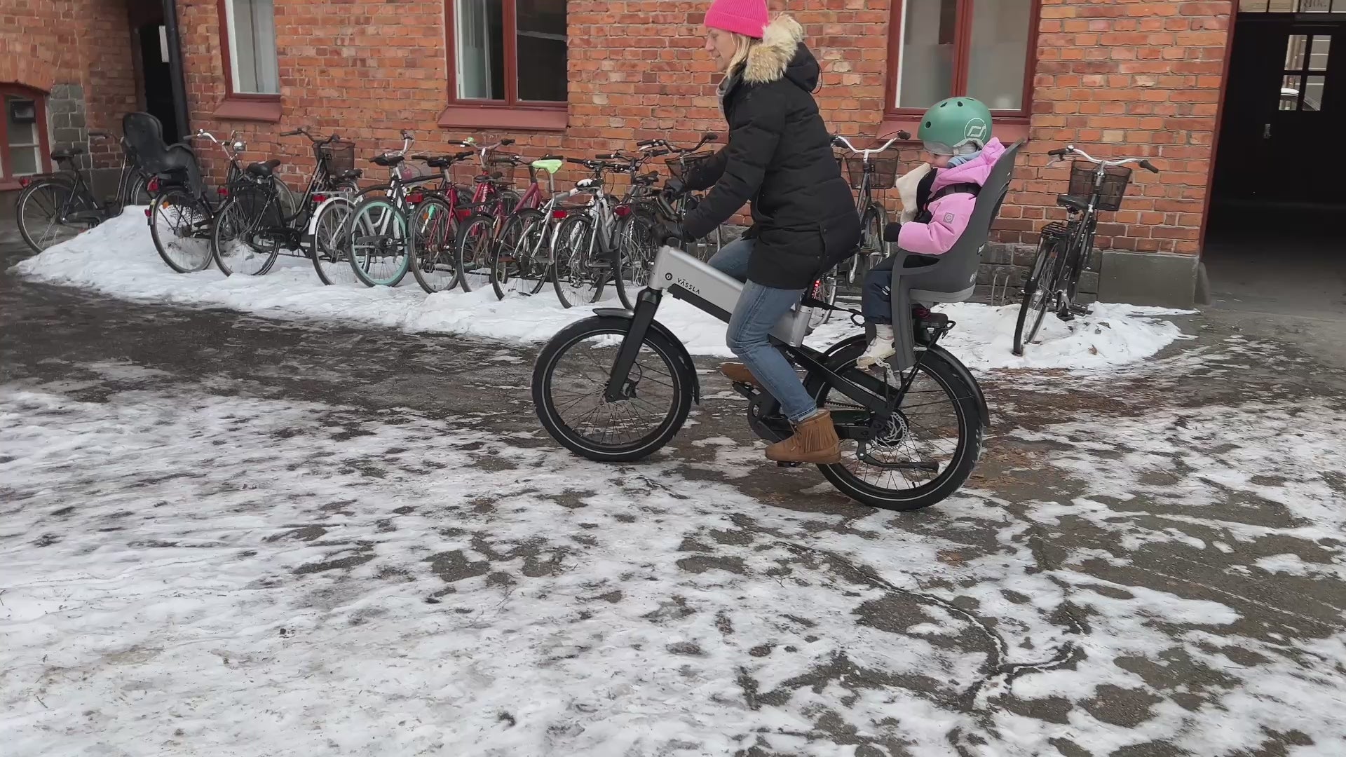 Hamax Zenith – Stylisk och smidig barnsits